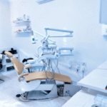 Consultório com Cadeira Bege (2)